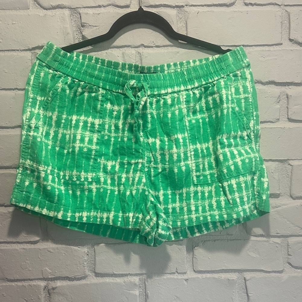 NWOT J. Crew Green Tie-Dye Women's Cargo Shorts size M